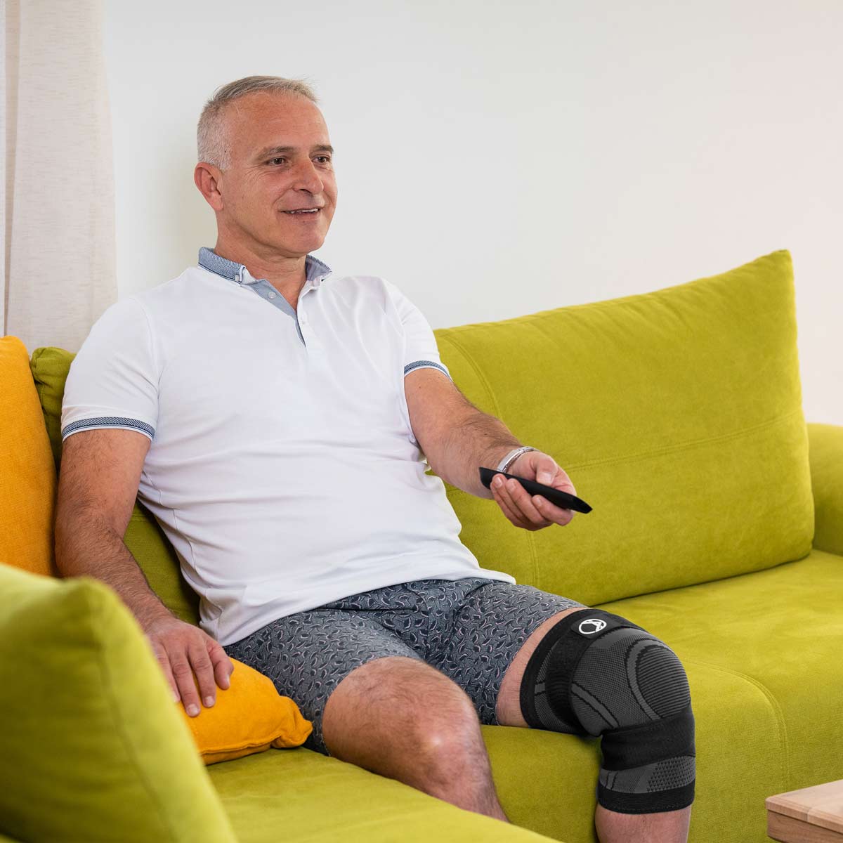 Stabilizing Knee Brace